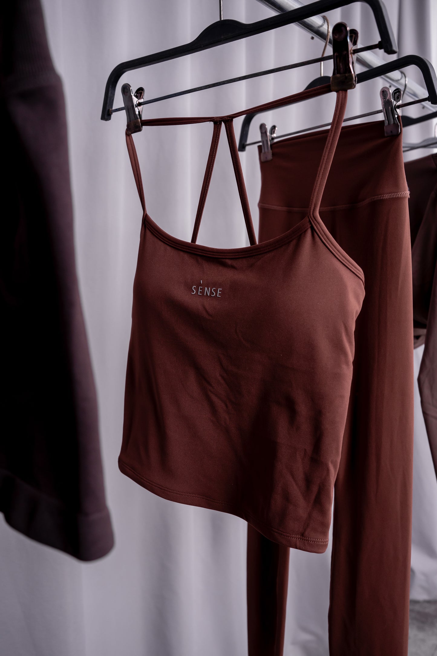 CLOUDFORM PETAL TANK TOP BROWN