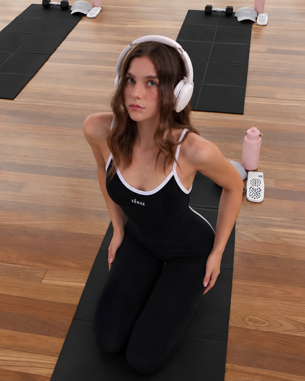 SEAMLESS GLOW LUXE JUMPSUIT BLACK