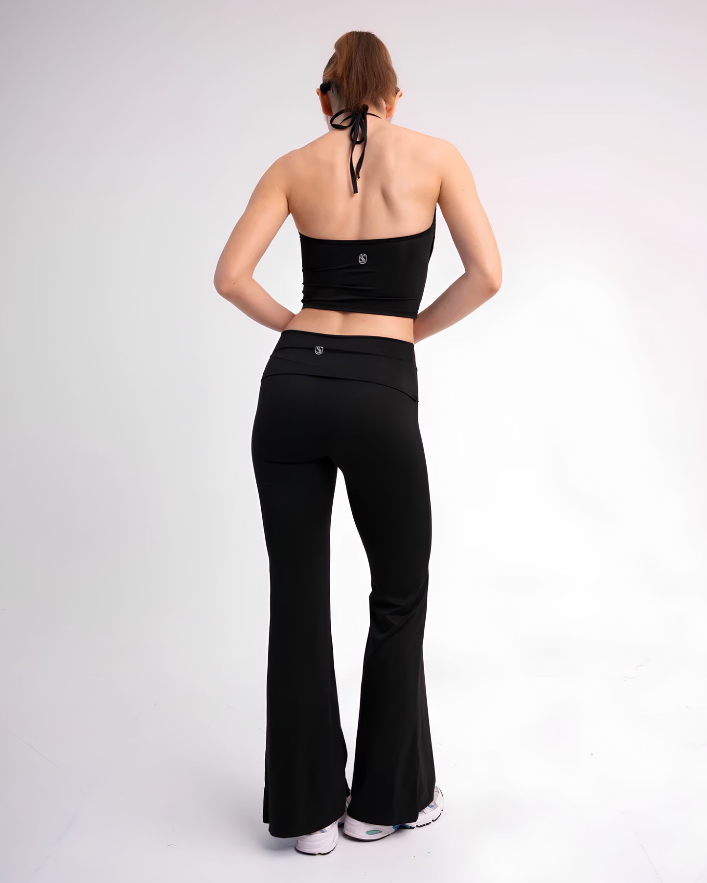 CLOUDFORM GLOW FLARE PANTS BLACK