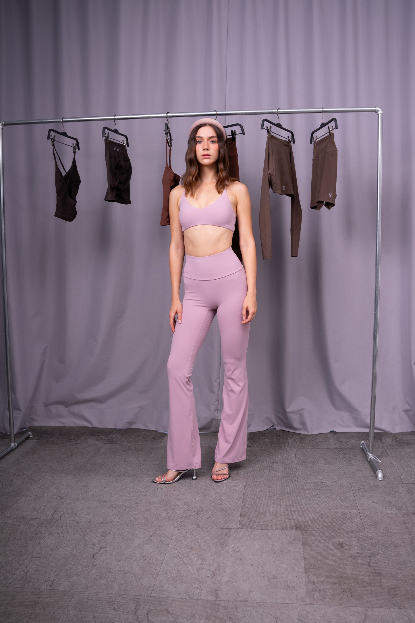 CLOUDFORM BLOOM FLARE PANTS BABY PINK
