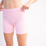 SEAMLESS GLOW SHORT PANTS BABY PINK