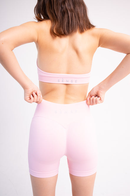 SEAMLESS GLOW SHORT PANTS BABY PINK