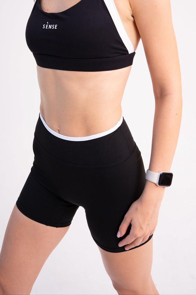 FLEXAURA MOTION SHORT PANTS BLACK