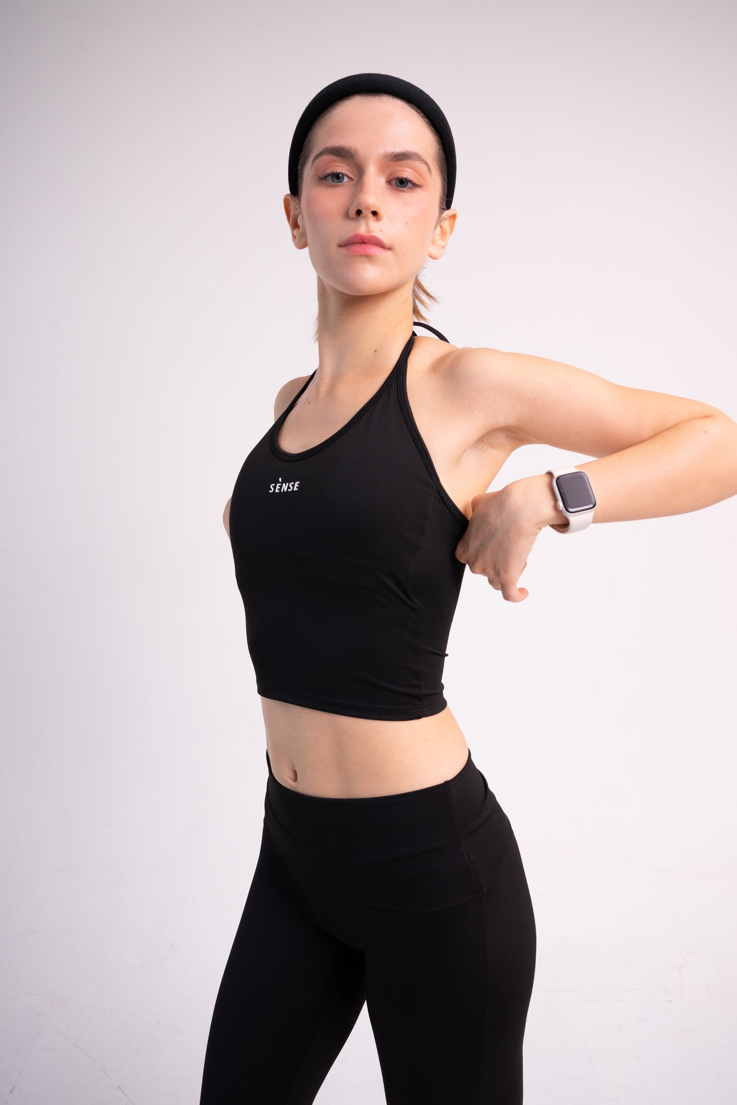 CLOUDFORM GLOW TANK BLACK