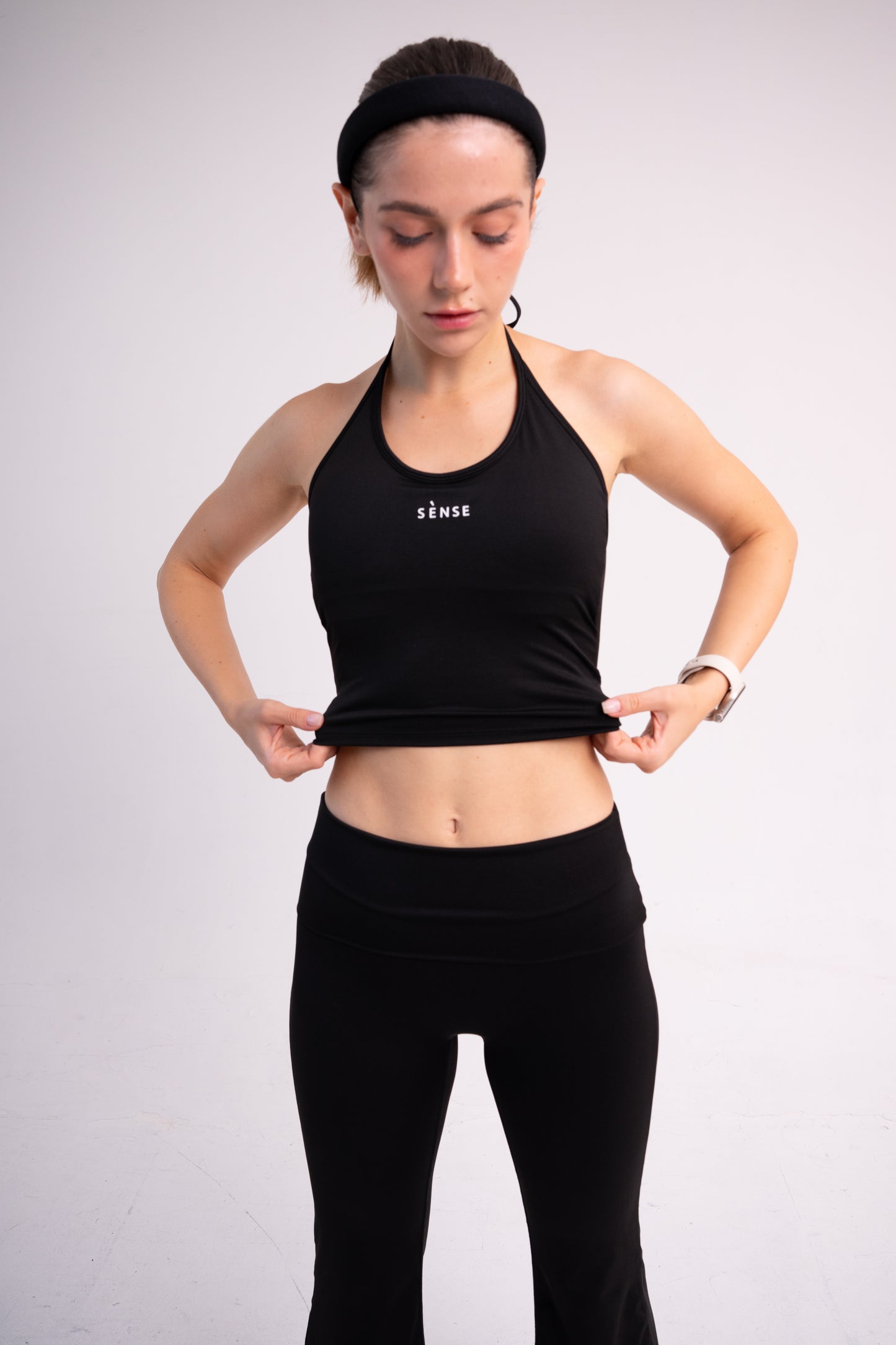 CLOUDFORM GLOW TANK BLACK