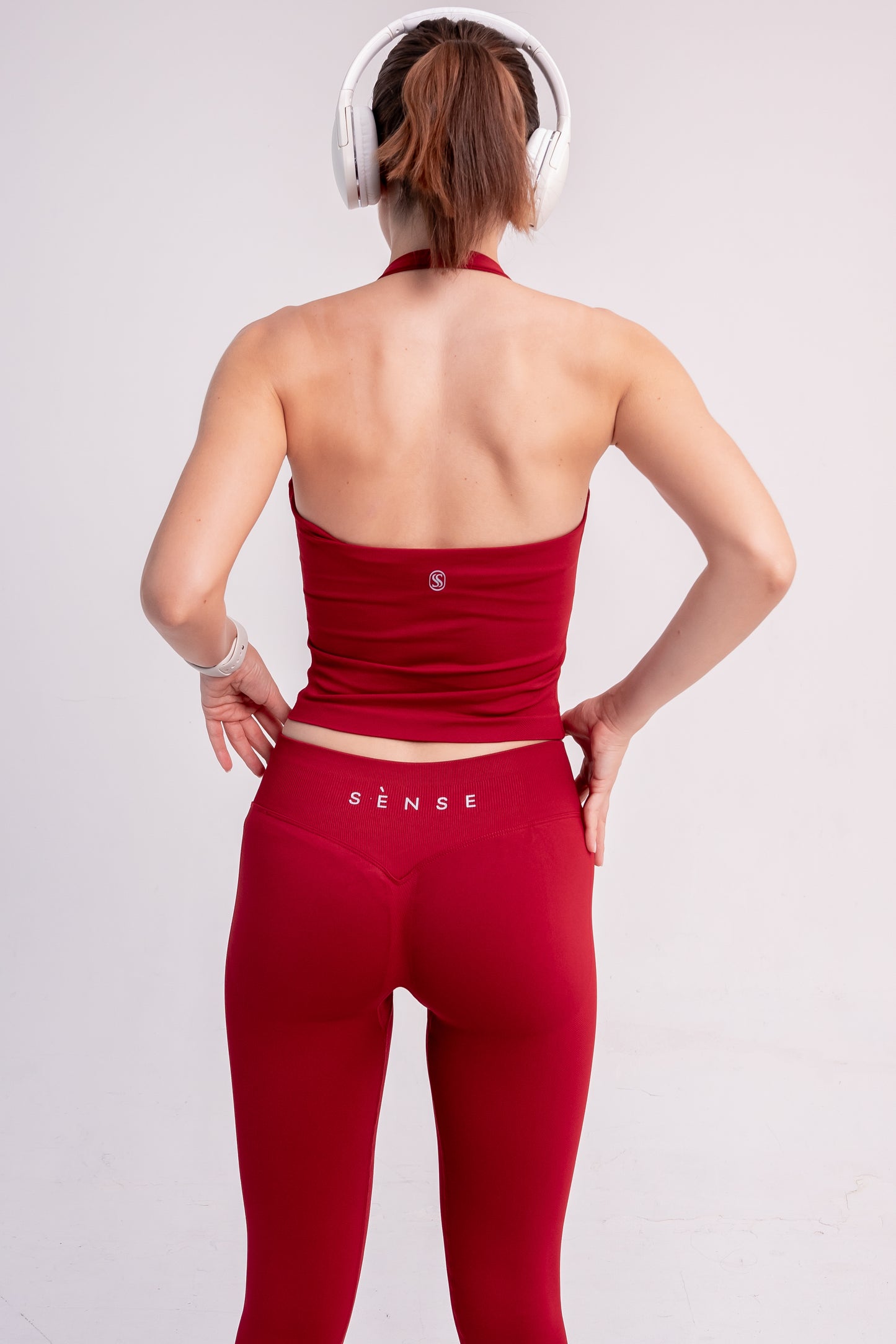 SEAMLESS GLOW BREEZE TOP RED